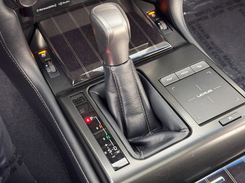 Used 2023 Lexus GX 460 Premium image 32