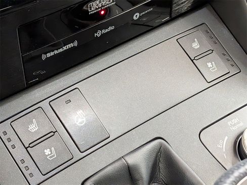 Used 2022 Lexus IS 350 F Sport image 27