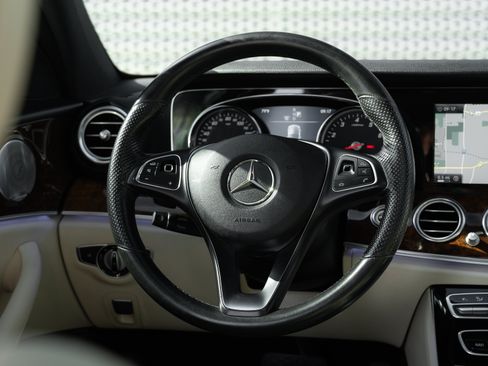 Used 2017 Mercedes-Benz E 300 image 9