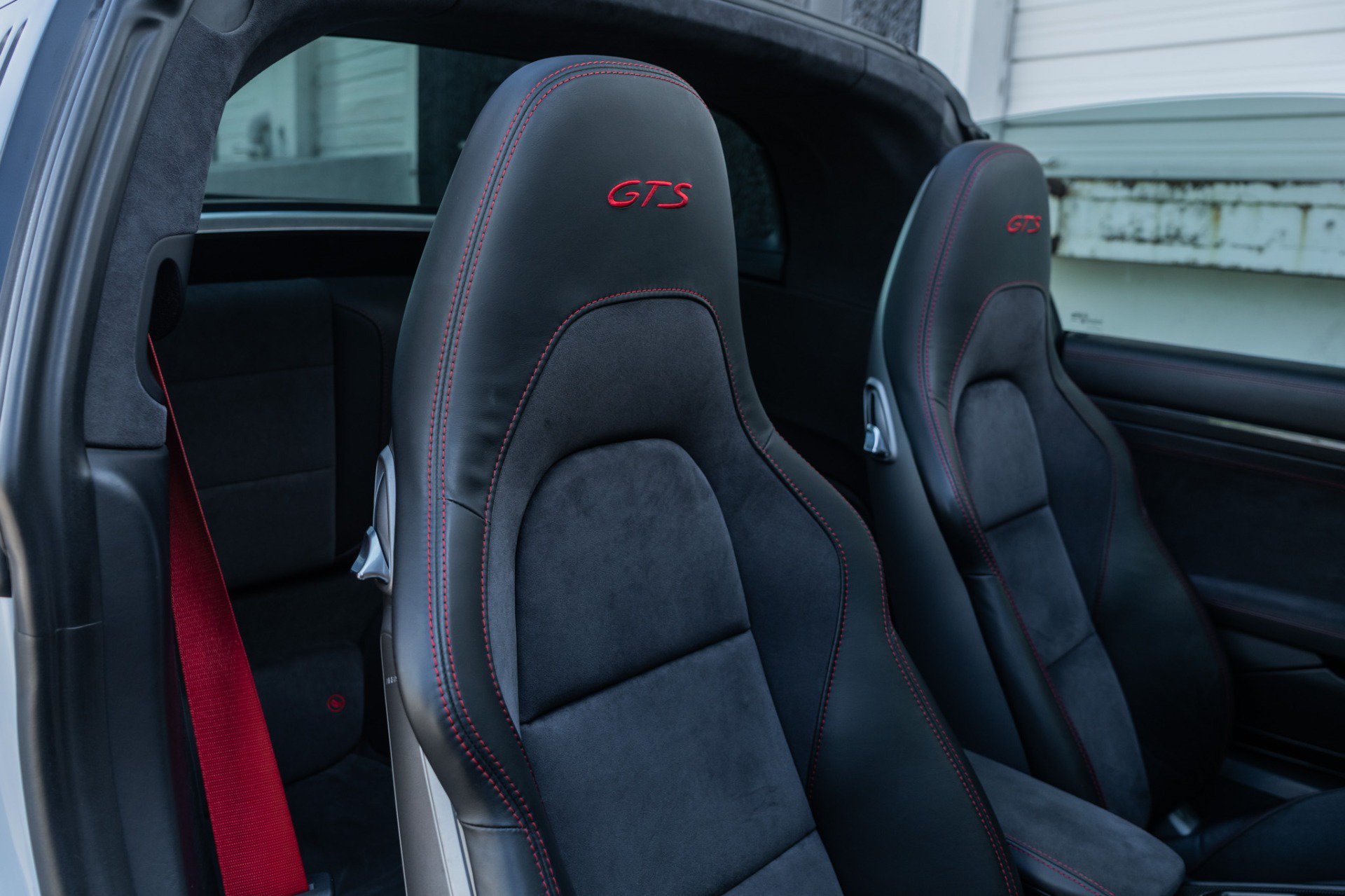 Used 2018 Porsche 911 Targa 4 GTS AWD/4WD image 33