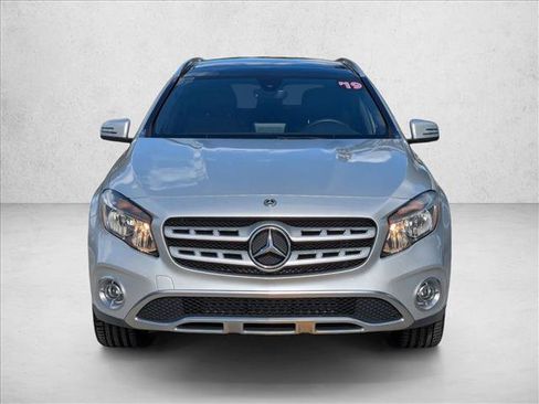 Used 2019 Mercedes-Benz GLA 250 image 2