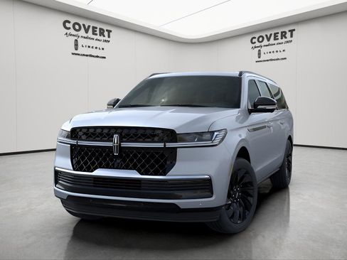 New 2025 Lincoln Navigator L Reserve w/ Jet Appearance Package image 2