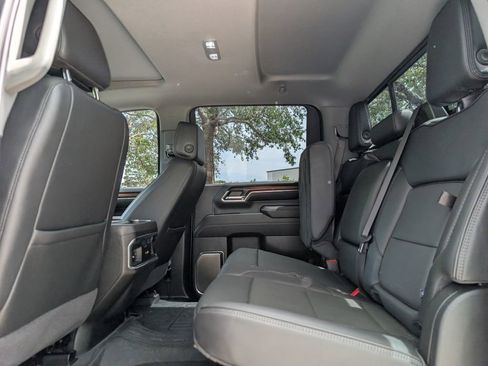 Used 2024 GMC Sierra 2500 Denali w/ Denali Reserve Package image 23