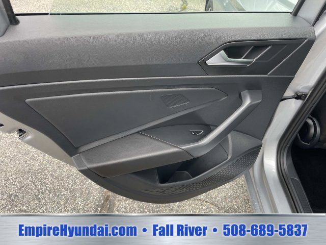 Used 2024 Volkswagen Jetta S FWD image 15