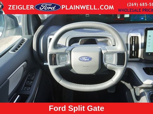 Used 2025 Ford Expedition Max Active image 19