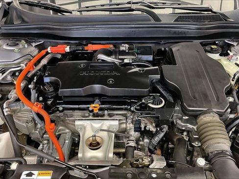 Used 2022 Honda Accord Sport image 9