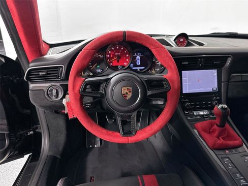 Certified 2019 Porsche 911 GT3 RWD image 17