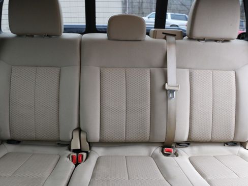 Used 2014 Ford F150 XLT w/ Equipment Group 302A Luxury image 25