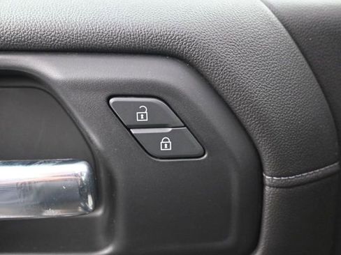 Used 2019 Chevrolet Silverado 1500 LT w/ Texas Edition AWD/4WD image 13