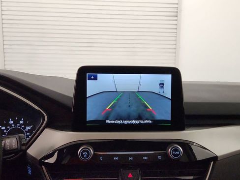 Used 2022 Ford Escape SEL image 28