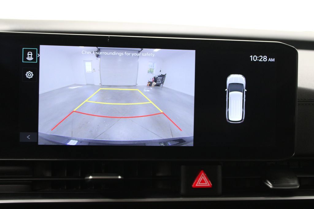Used 2025 Kia Carnival FWD image 53