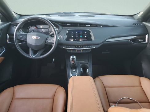 Used 2019 Cadillac XT4 Premium Luxury FWD image 11