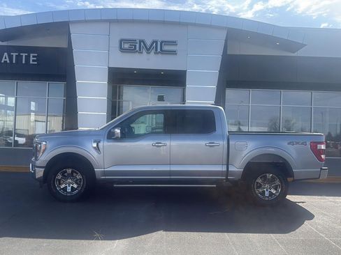 Used 2021 Ford F150 Lariat w/ Equipment Group 502A High image 1