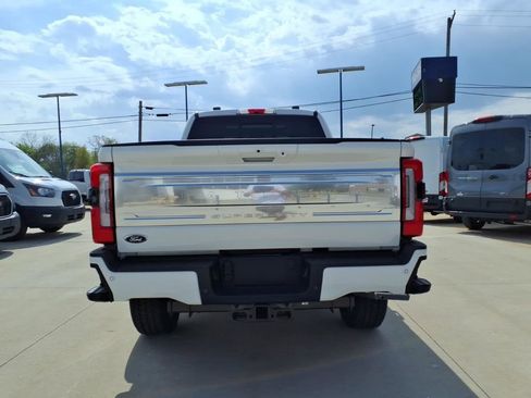 New 2026 Ford F250 Platinum AWD/4WD image 7