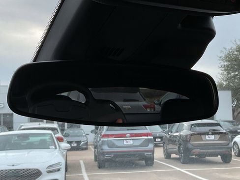 Used 2025 Buick Envista Preferred image 26