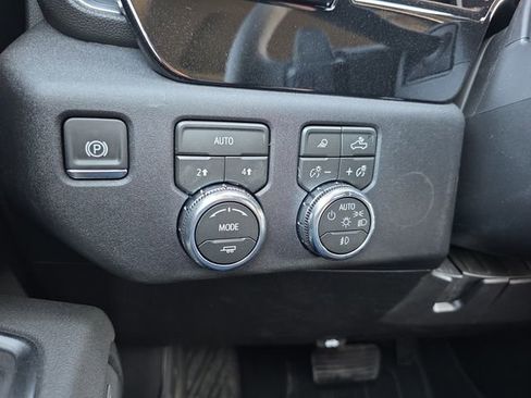 New 2026 GMC Sierra 1500 Elevation w/ Elevation Premium Package AWD/4WD image 23