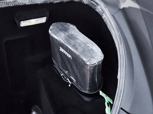 Used 2020 Ferrari F8 Tributo image 20