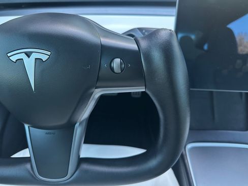 Used 2021 Tesla Model 3 Performance image 42