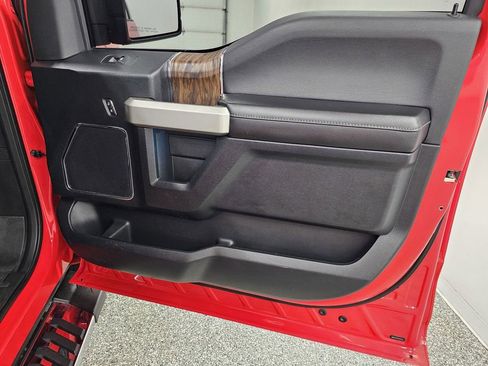 Used 2018 Ford F150 Lariat image 22