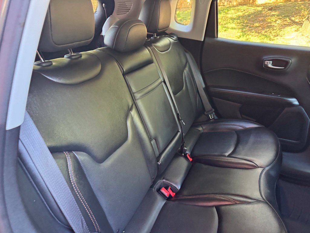 Used 2019 Jeep Compass Limited AWD/4WD image 25