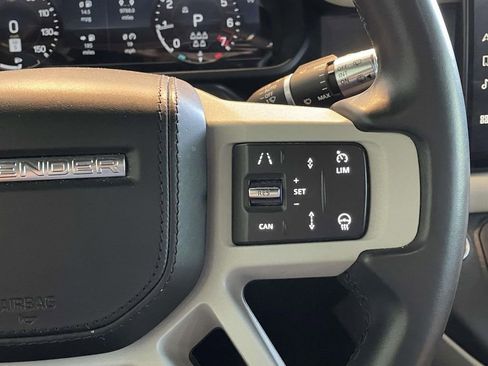 Used 2022 Land Rover Defender 110 X-Dynamic HSE AWD/4WD image 37