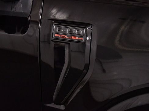 New 2025 Ford F150 XLT w/ Equipment Group 302A MID image 11