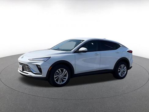 Used 2025 Buick Envista Preferred image 7