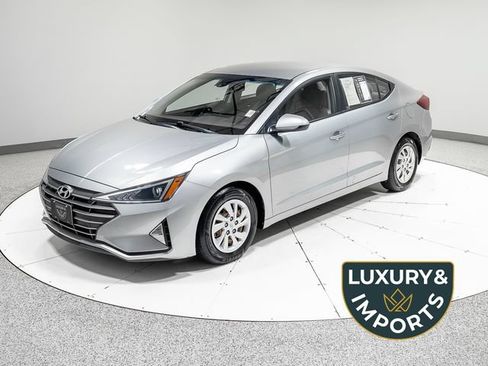 Used 2020 Hyundai Elantra SE FWD image 1