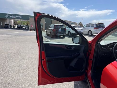 Used 2024 Ford Escape Active w/ Tech Pack #1 image 27