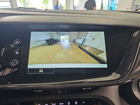 Certified 2023 Buick Envision Preferred FWD image 28