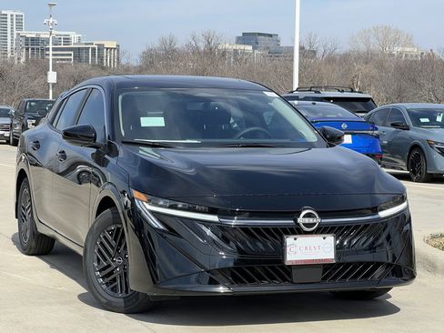 New 2026 Nissan Sentra SV w/ SV Convenience Package FWD image 2