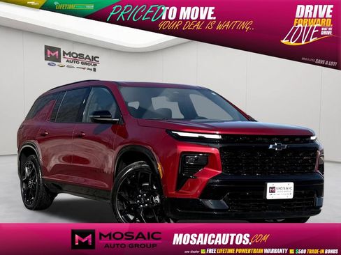 Used 2025 Chevrolet Traverse RS w/ LPO, Floor Liner Package AWD/4WD image 1