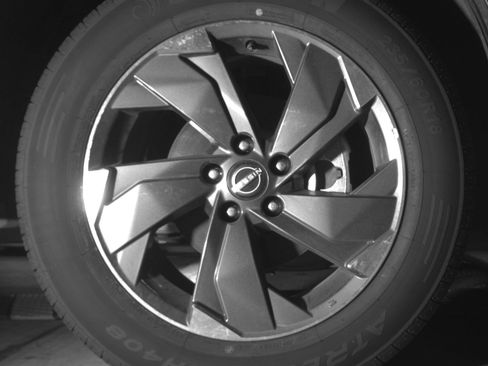 Used 2025 Nissan Rogue SV image 13