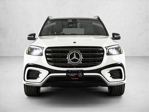 Certified 2025 Mercedes-Benz GLS 450 4MATIC image 2