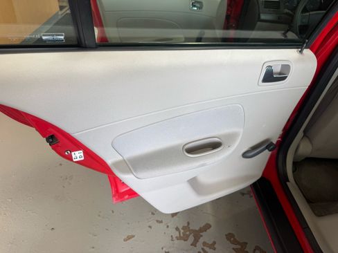 Used 2006 Chevrolet Cobalt LS FWD image 10