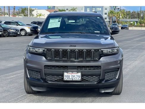 Used 2022 Jeep Grand Cherokee L Laredo RWD image 9