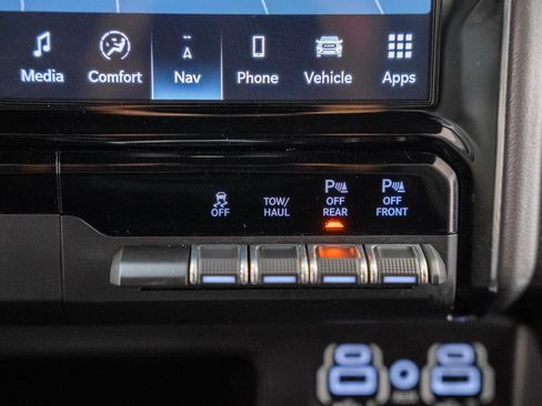 Used 2023 RAM 1500 Big Horn AWD/4WD image 22