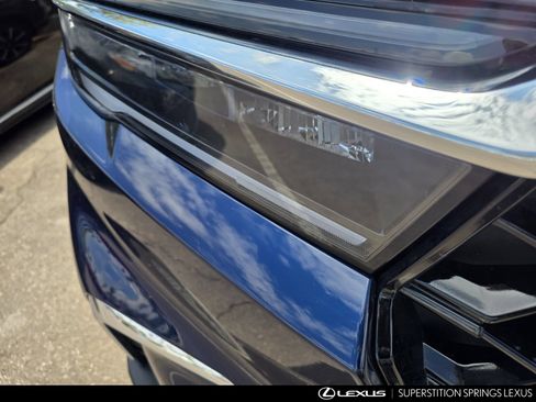 Used 2025 Honda Pilot Elite image 8