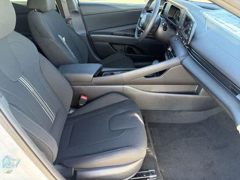 New 2026 Hyundai Elantra SEL Sport w/ Cargo Package FWD image 19