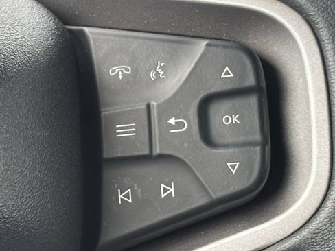 Used 2024 Ford Bronco Outer Banks AWD/4WD image 15