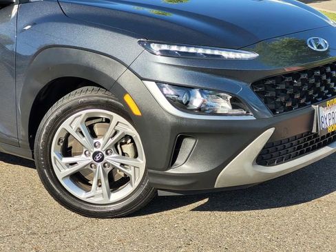 Used 2022 Hyundai Kona SEL w/ Convenience Package AWD/4WD image 9