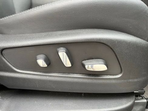 Used 2024 Cadillac XT5 Premium Luxury image 42