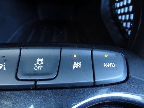 Used 2023 Chevrolet TrailBlazer LT image 31