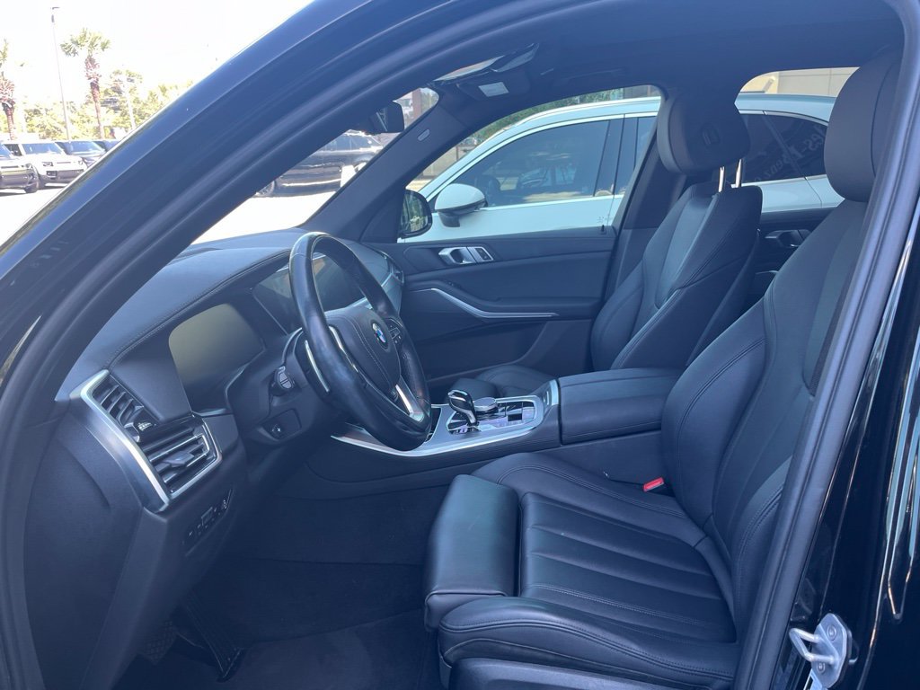 Used 2019 BMW X5 xDrive40i w/ Convenience Package AWD/4WD image 9
