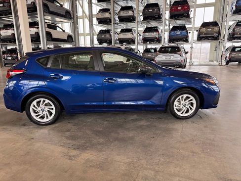 Used 2024 Subaru Impreza 2.0i image 2