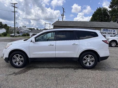 Used 2017 Chevrolet Traverse LT AWD/4WD image 9