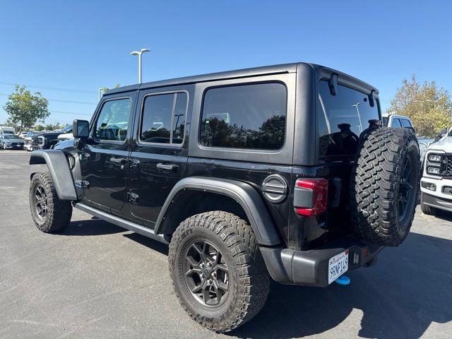 Used 2024 Jeep Wrangler Unlimited AWD/4WD image 2