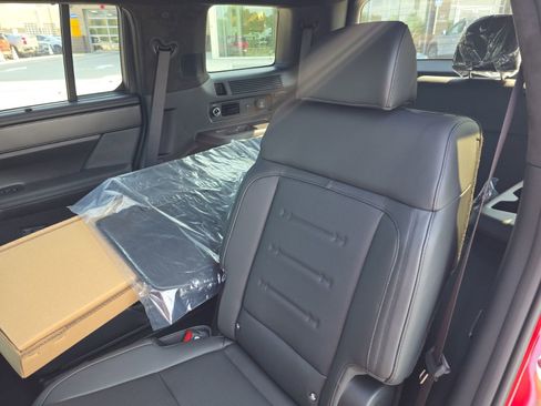 New 2025 Hyundai Santa Fe Calligraphy image 32