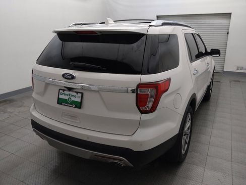 Used 2016 Ford Explorer Limited w/ Equipment Group 301A AWD/4WD image 7