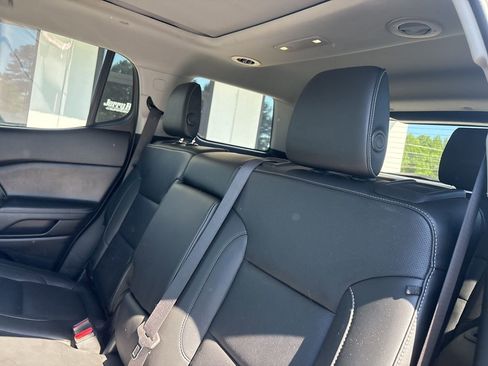 Used 2019 GMC Acadia SLT image 5